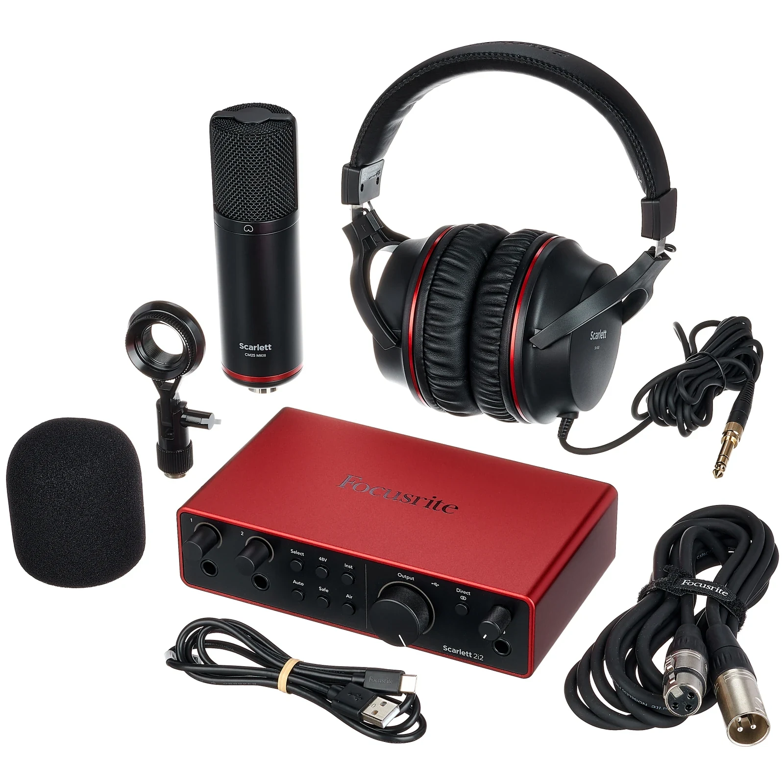 Focusrite Scarlett 2i2 Studio 4th Gen kit with interface, microphone and headphones