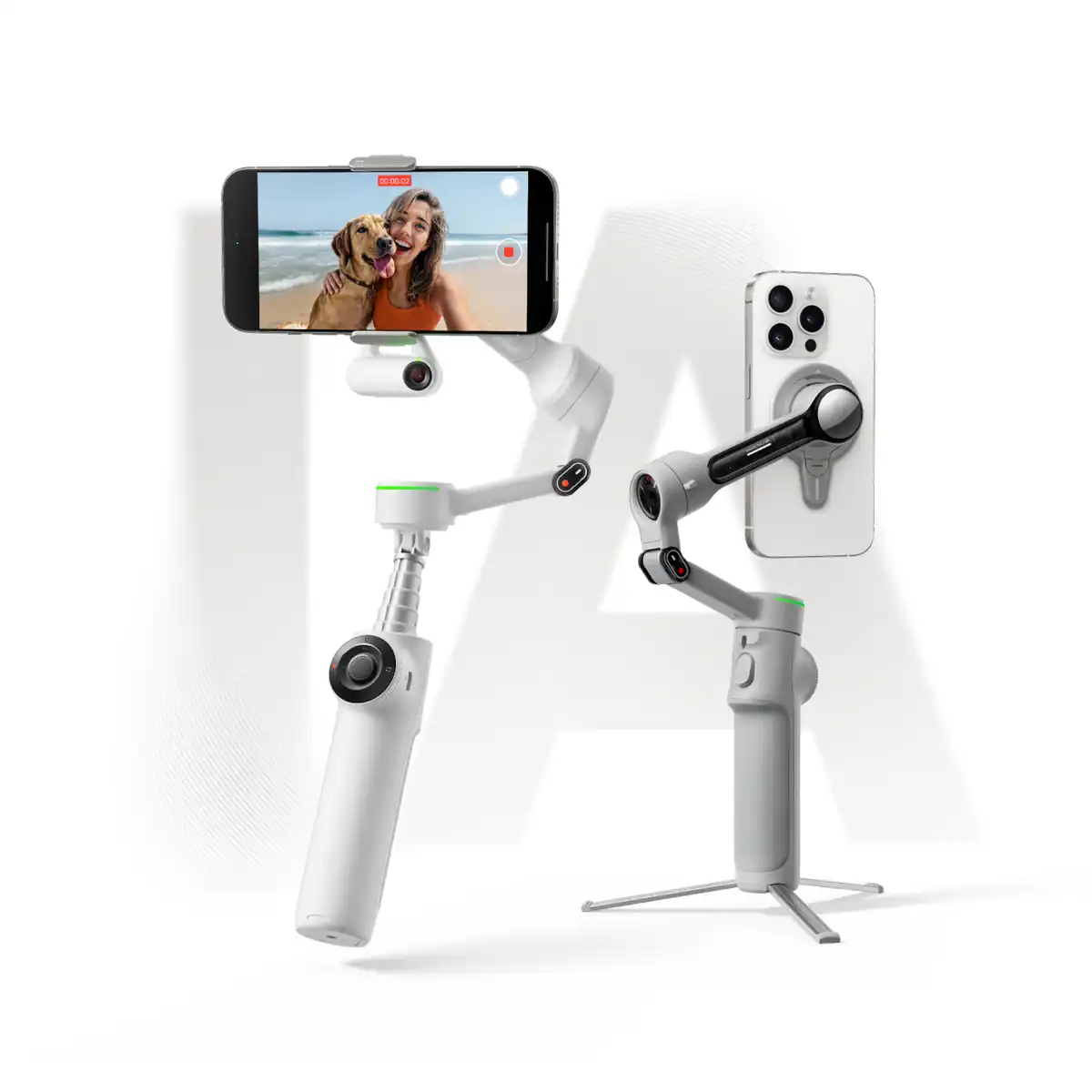 Insta360 Flow 2 Pro con dos configuraciones de montaje para móvil