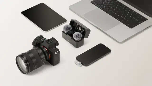 DJI Mic Mini 2S charging case with two transmitters